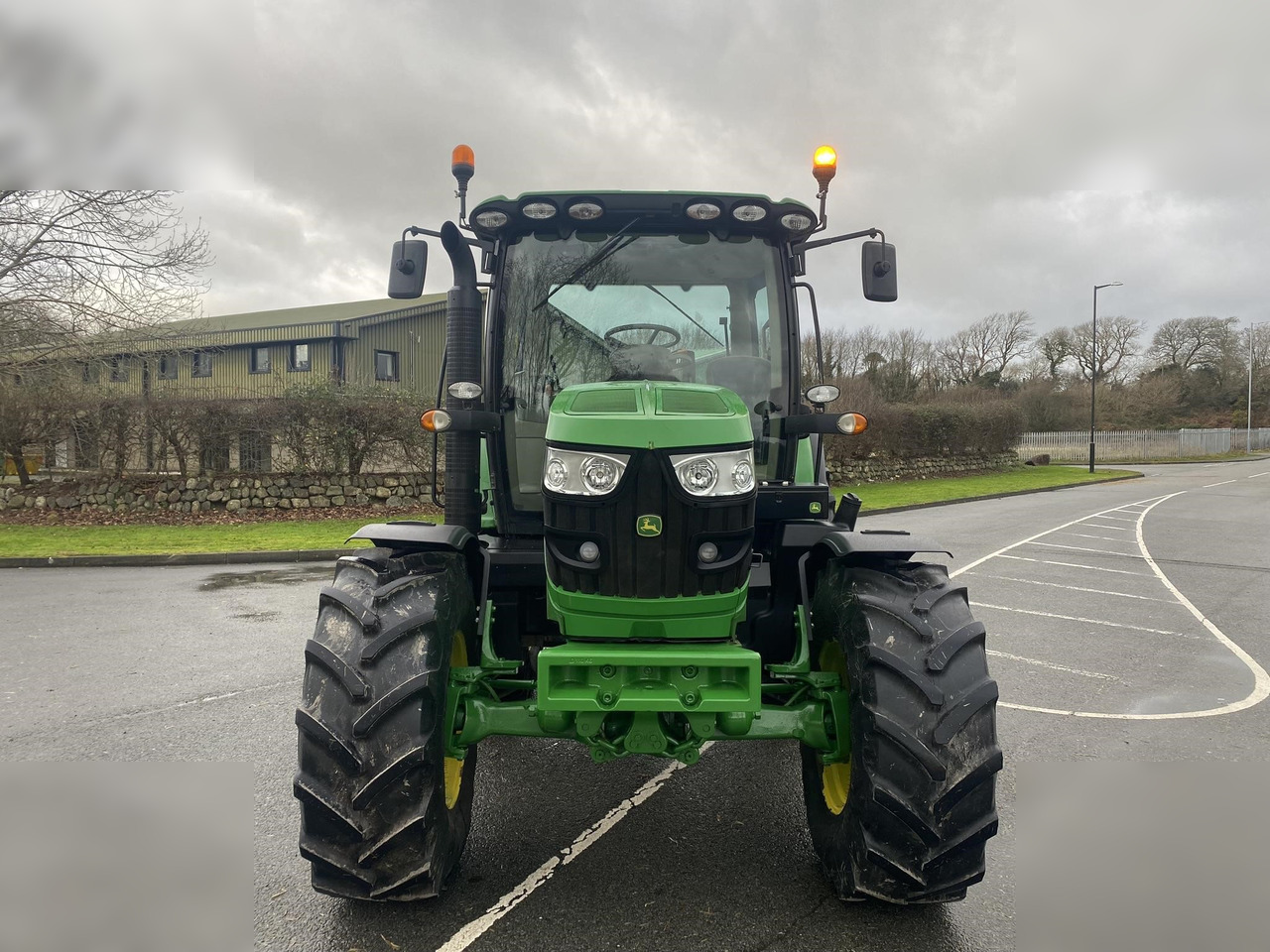2012 JOHN DEERE 6125R - Traktor: slika 2012 JOHN DEERE 6125R - Traktor 2012 JOHN DEERE 6125R - Traktor: slika 2012 JOHN DEERE 6125R - Traktor