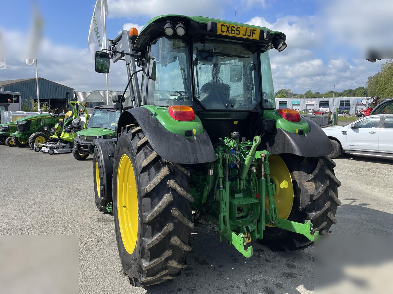 2015 JOHN DEERE 6110RC - Traktor: slika 2015 JOHN DEERE 6110RC - Traktor 2015 JOHN DEERE 6110RC - Traktor: slika 2015 JOHN DEERE 6110RC - Traktor
