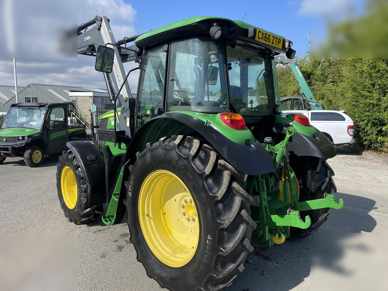 2016 JOHN DEERE 6110MC - Traktor: slika 2016 JOHN DEERE 6110MC - Traktor 2016 JOHN DEERE 6110MC - Traktor: slika 2016 JOHN DEERE 6110MC - Traktor