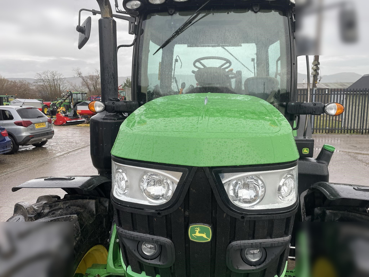 2017 JOHN DEERE 6130R - Traktor: slika 2017 JOHN DEERE 6130R - Traktor 2017 JOHN DEERE 6130R - Traktor: slika 2017 JOHN DEERE 6130R - Traktor