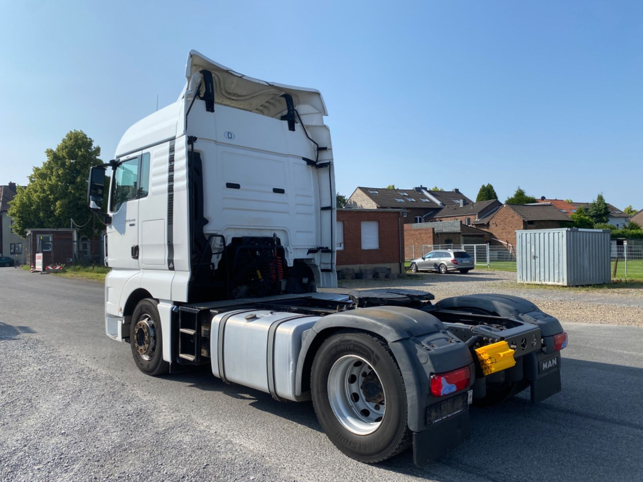 MAN TGX 18.440 XLX Intarder/2 Tank/ 550.000 - Tegljač: slika MAN TGX 18.440 XLX Intarder/2 Tank/ 550.000 - Tegljač MAN TGX 18.440 XLX Intarder/2 Tank/ 550.000 - Tegljač: slika MAN TGX 18.440 XLX Intarder/2 Tank/ 550.000 - Tegljač