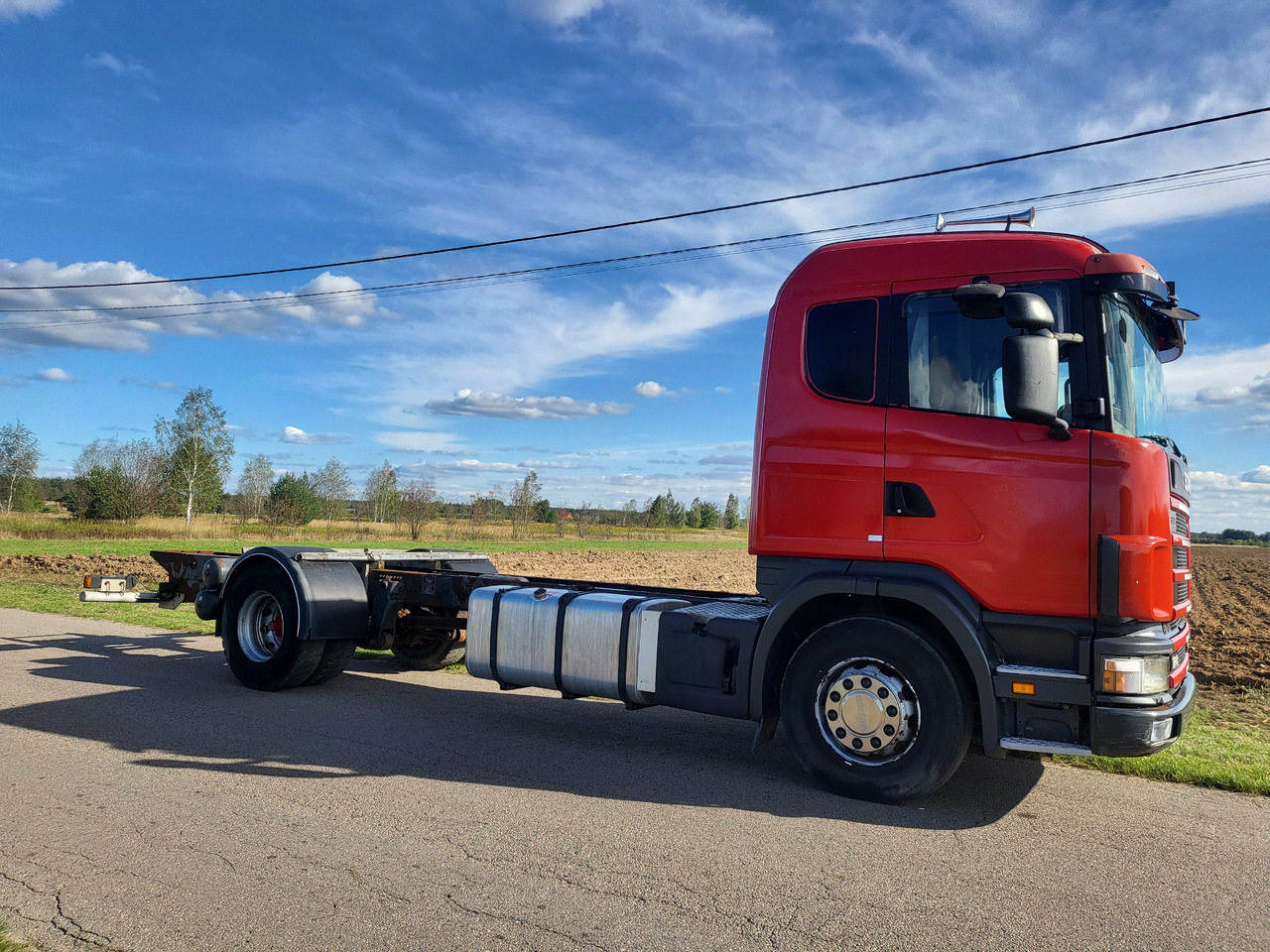 SCANIA 124 - Kamion-šasija: slika SCANIA 124 - Kamion-šasija SCANIA 124 - Kamion-šasija: slika SCANIA 124 - Kamion-šasija