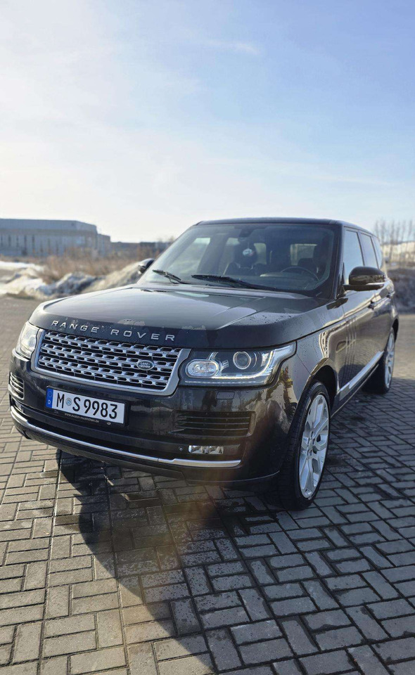 Land Rover Range Rover - SUV: slika Land Rover Range Rover - SUV Land Rover Range Rover - SUV: slika Land Rover Range Rover - SUV