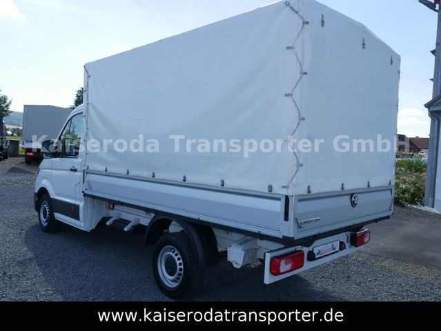 Volkswagen Crafter 35 TDI VA Einzelkabine Pritsche Plane - Dostavno vozilo s ceradom: slika Volkswagen Crafter 35 TDI VA Einzelkabine Pritsche Plane - Dostavno vozilo s ceradom Volkswagen Crafter 35 TDI VA Einzelkabine Pritsche Plane - Dostavno vozilo s ceradom: slika Volkswagen Crafter 35 TDI VA Einzelkabine Pritsche Plane - Dostavno vozilo s ceradom