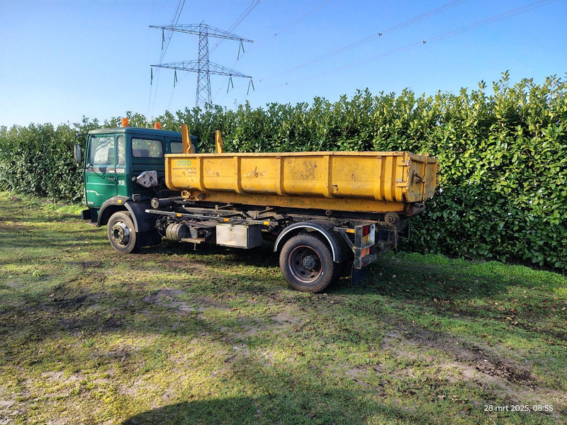 DAF 1300 - Transporter kontejnera/ Kamion s izmjenjivim sanducima: slika DAF 1300 - Transporter kontejnera/ Kamion s izmjenjivim sanducima DAF 1300 - Transporter kontejnera/ Kamion s izmjenjivim sanducima: slika DAF 1300 - Transporter kontejnera/ Kamion s izmjenjivim sanducima