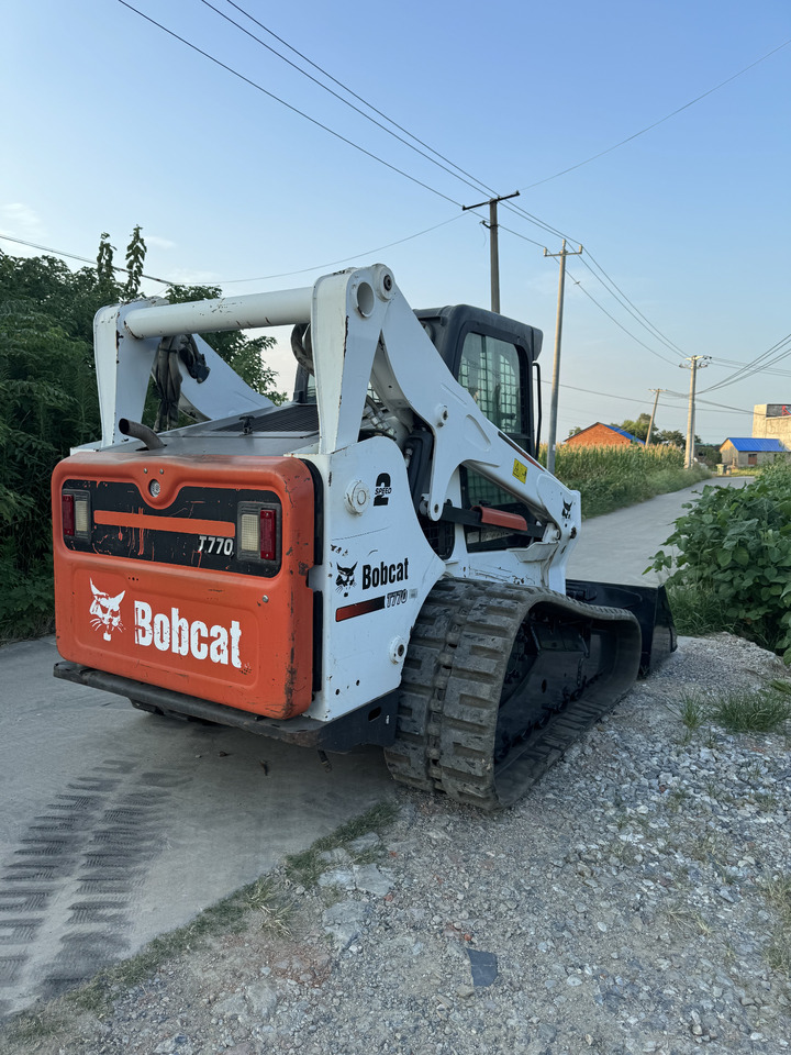 BOBCAT T770 skid steer loader American original Mining/Agriculture/Urban Construction - Kompaktni utovarivač gusjeničar: slika BOBCAT T770 skid steer loader American original Mining/Agriculture/Urban Construction - Kompaktni utovarivač gusjeničar BOBCAT T770 skid steer loader American original Mining/Agriculture/Urban Construction - Kompaktni utovarivač gusjeničar: slika BOBCAT T770 skid steer loader American original Mining/Agriculture/Urban Construction - Kompaktni utovarivač gusjeničar