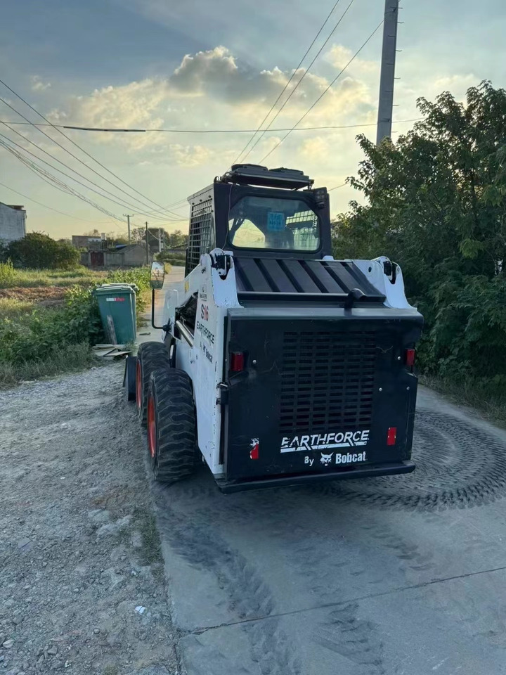 BOBCAT skid steer loader S16 Mining/Agriculture/Urban Construction - Mini utovarivač: slika BOBCAT skid steer loader S16 Mining/Agriculture/Urban Construction - Mini utovarivač BOBCAT skid steer loader S16 Mining/Agriculture/Urban Construction - Mini utovarivač: slika BOBCAT skid steer loader S16 Mining/Agriculture/Urban Construction - Mini utovarivač