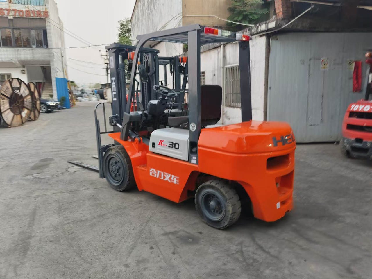 HELI k30 used 3 ton diesel forklift Customizable mast clamps low price - Diesel viličar: slika HELI k30 used 3 ton diesel forklift Customizable mast clamps low price - Diesel viličar HELI k30 used 3 ton diesel forklift Customizable mast clamps low price - Diesel viličar: slika HELI k30 used 3 ton diesel forklift Customizable mast clamps low price - Diesel viličar
