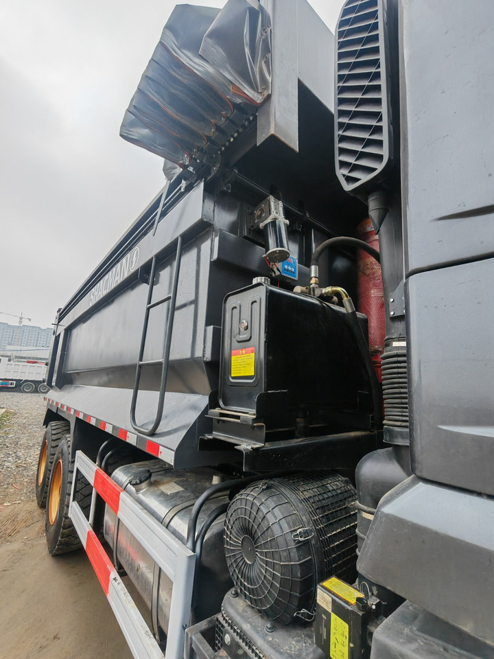 SHACMAN X3000 6x4 dump truck - Istovarivač: slika SHACMAN X3000 6x4 dump truck - Istovarivač SHACMAN X3000 6x4 dump truck - Istovarivač: slika SHACMAN X3000 6x4 dump truck - Istovarivač