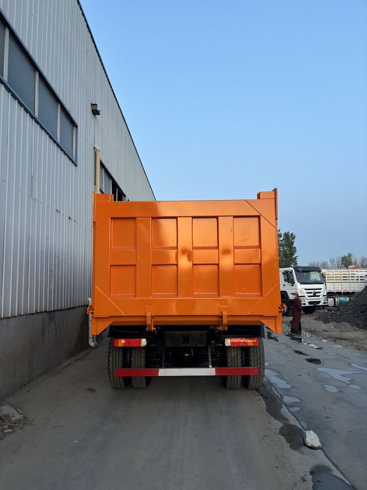 SHACMAN X3000 6x4 dump truck - Istovarivač: slika SHACMAN X3000 6x4 dump truck - Istovarivač SHACMAN X3000 6x4 dump truck - Istovarivač: slika SHACMAN X3000 6x4 dump truck - Istovarivač