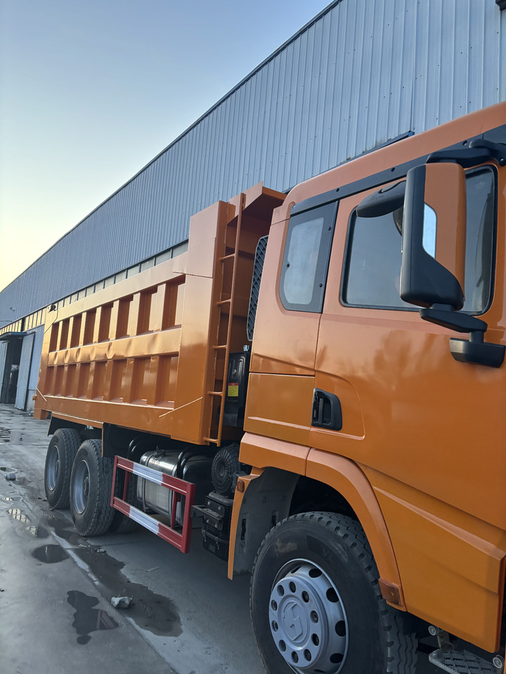 SHACMAN X3000 6x4 dump truck - Istovarivač: slika SHACMAN X3000 6x4 dump truck - Istovarivač SHACMAN X3000 6x4 dump truck - Istovarivač: slika SHACMAN X3000 6x4 dump truck - Istovarivač