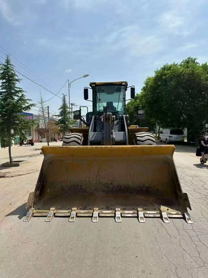 XCMG LW500HV used front loader made in china - Utovarivač na kotačima: slika XCMG LW500HV used front loader made in china - Utovarivač na kotačima XCMG LW500HV used front loader made in china - Utovarivač na kotačima: slika XCMG LW500HV used front loader made in china - Utovarivač na kotačima