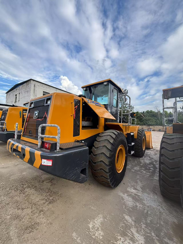 XCMG ZL50GN - Utovarivač na kotačima: slika XCMG ZL50GN - Utovarivač na kotačima XCMG ZL50GN - Utovarivač na kotačima: slika XCMG ZL50GN - Utovarivač na kotačima