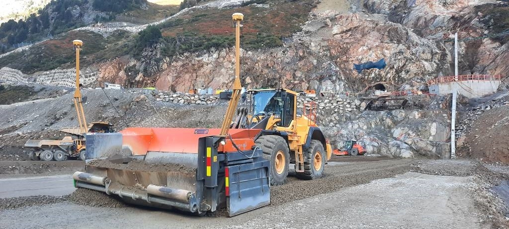 Reptail LM - Grejder: slika Reptail LM - Grejder Reptail LM - Grejder: slika Reptail LM - Grejder