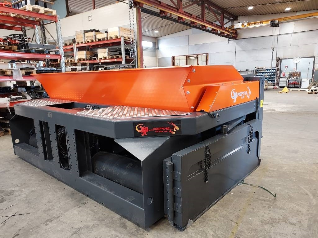 Reptail LM - Grejder: slika Reptail LM - Grejder Reptail LM - Grejder: slika Reptail LM - Grejder