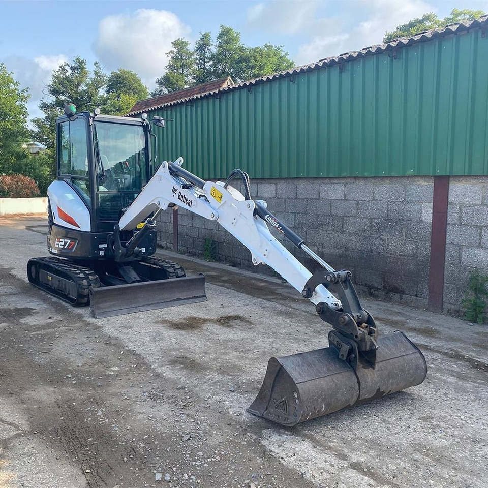 Bobcat E 27z - Mini bager: slika Bobcat E 27z - Mini bager Bobcat E 27z - Mini bager: slika Bobcat E 27z - Mini bager