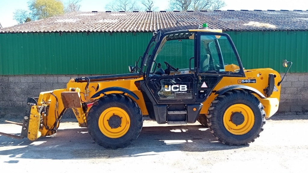 JCB 540-140 - Teleskopski rukovatelj: slika JCB 540-140 - Teleskopski rukovatelj JCB 540-140 - Teleskopski rukovatelj: slika JCB 540-140 - Teleskopski rukovatelj