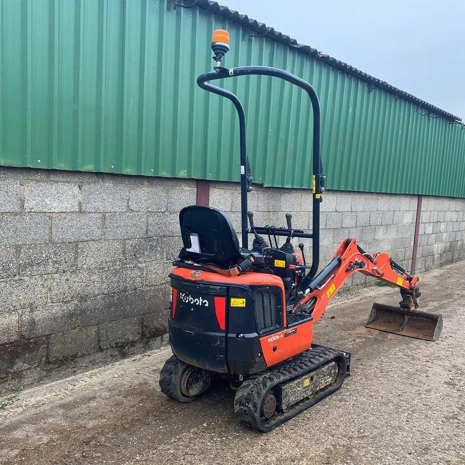 Kubota K008-5 - Mini bager: slika Kubota K008-5 - Mini bager Kubota K008-5 - Mini bager: slika Kubota K008-5 - Mini bager