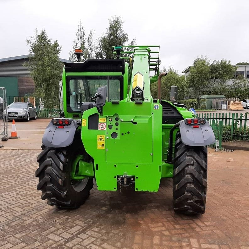 Merlo TF 30.9 - Teleskopski rukovatelj: slika Merlo TF 30.9 - Teleskopski rukovatelj Merlo TF 30.9 - Teleskopski rukovatelj: slika Merlo TF 30.9 - Teleskopski rukovatelj