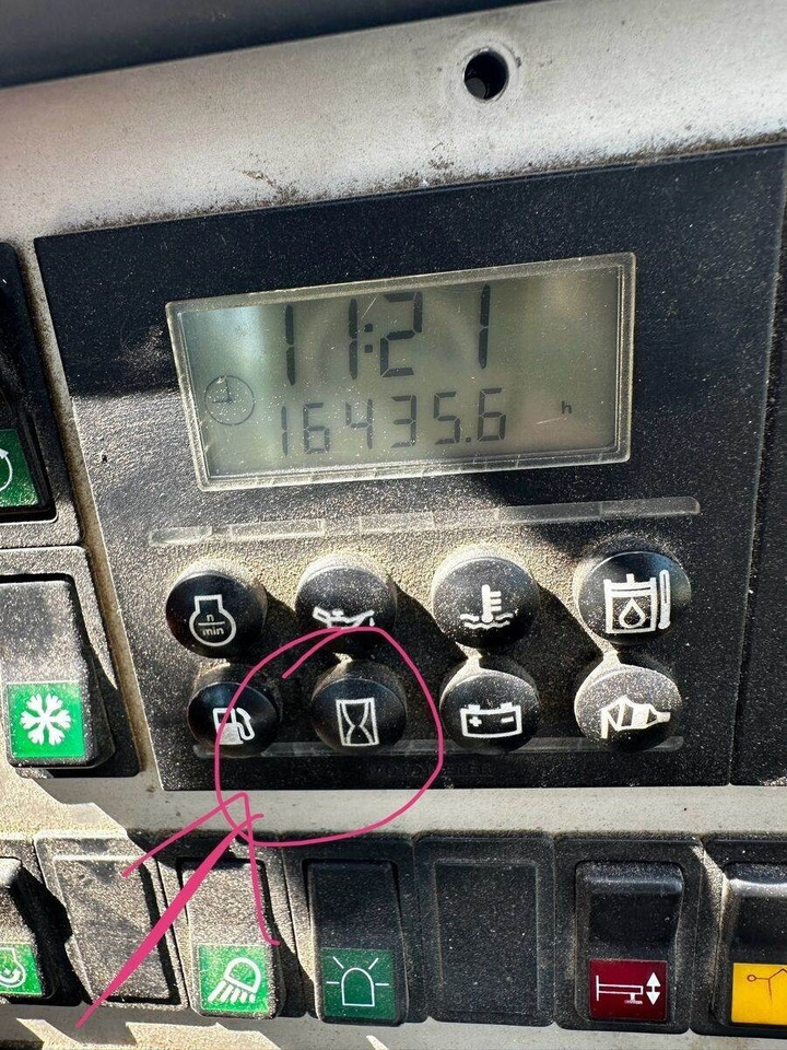 Terex Demag AC 50-1 - Autodizalica za sve terene: slika Terex Demag AC 50-1 - Autodizalica za sve terene Terex Demag AC 50-1 - Autodizalica za sve terene: slika Terex Demag AC 50-1 - Autodizalica za sve terene