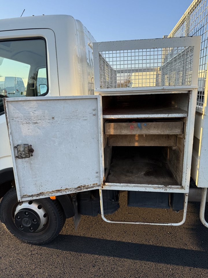 NISSAN CABSTAR 35.11 - Mali kamion kiper: slika NISSAN CABSTAR 35.11 - Mali kamion kiper NISSAN CABSTAR 35.11 - Mali kamion kiper: slika NISSAN CABSTAR 35.11 - Mali kamion kiper