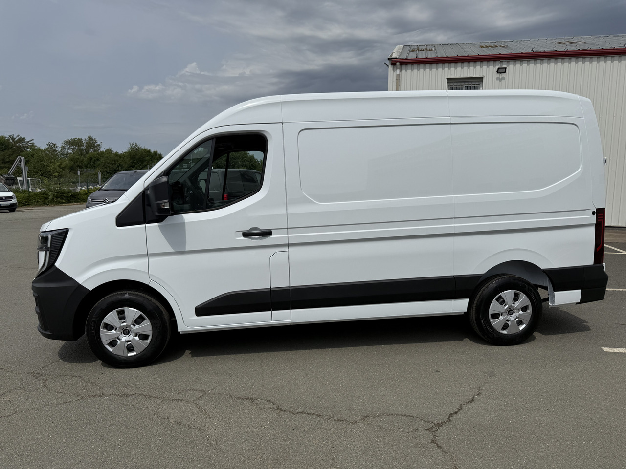 RENAULT MASTER 3T5 L2H2 EXTRA 2.0DCI150 - Furgon: slika RENAULT MASTER 3T5 L2H2 EXTRA 2.0DCI150 - Furgon RENAULT MASTER 3T5 L2H2 EXTRA 2.0DCI150 - Furgon: slika RENAULT MASTER 3T5 L2H2 EXTRA 2.0DCI150 - Furgon
