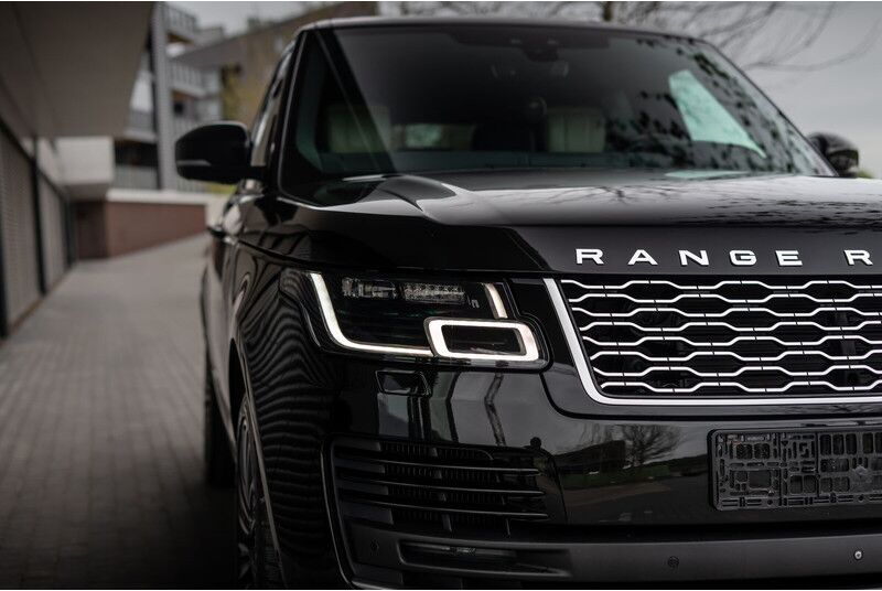 Land Rover Range Rover - Automobil: slika Land Rover Range Rover - Automobil Land Rover Range Rover - Automobil: slika Land Rover Range Rover - Automobil