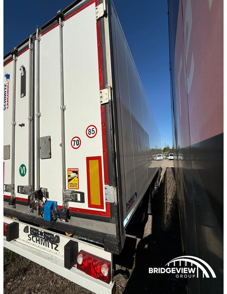 Schmitz Cargobull SCB*S3B - Poluprikolica hladnjača: slika Schmitz Cargobull SCB*S3B - Poluprikolica hladnjača Schmitz Cargobull SCB*S3B - Poluprikolica hladnjača: slika Schmitz Cargobull SCB*S3B - Poluprikolica hladnjača