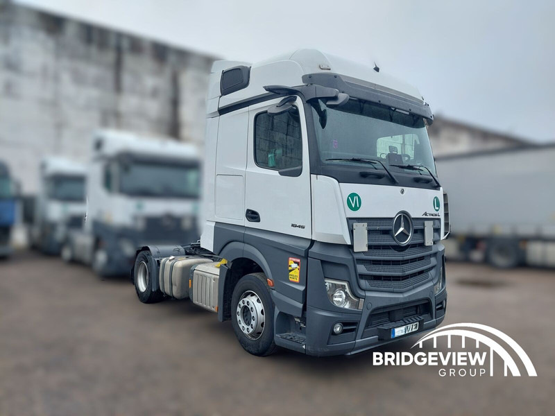Mercedes-Benz Actros 1845 - Tegljač: slika Mercedes-Benz Actros 1845 - Tegljač Mercedes-Benz Actros 1845 - Tegljač: slika Mercedes-Benz Actros 1845 - Tegljač