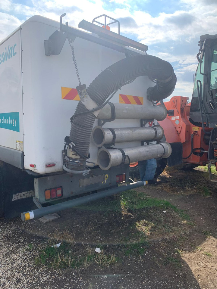 ELGIN GEOVAC VACUUM SWEEPER E TECHNOLOGY - Cestovna čistilica: slika ELGIN GEOVAC VACUUM SWEEPER E TECHNOLOGY - Cestovna čistilica ELGIN GEOVAC VACUUM SWEEPER E TECHNOLOGY - Cestovna čistilica: slika ELGIN GEOVAC VACUUM SWEEPER E TECHNOLOGY - Cestovna čistilica