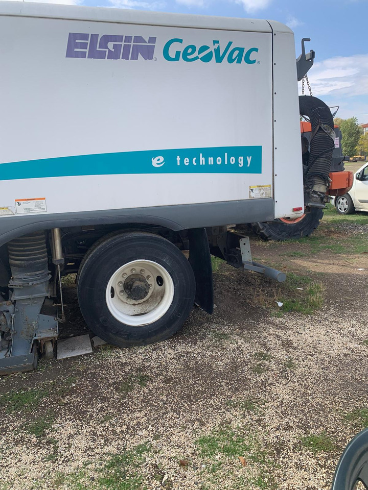 ELGIN GEOVAC VACUUM SWEEPER E TECHNOLOGY - Cestovna čistilica: slika ELGIN GEOVAC VACUUM SWEEPER E TECHNOLOGY - Cestovna čistilica ELGIN GEOVAC VACUUM SWEEPER E TECHNOLOGY - Cestovna čistilica: slika ELGIN GEOVAC VACUUM SWEEPER E TECHNOLOGY - Cestovna čistilica