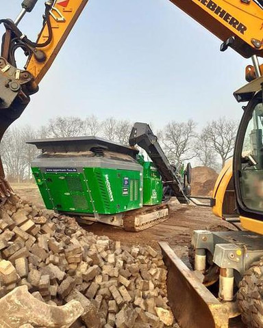 MCCLOSKEY J3CR - Drobilica: slika MCCLOSKEY J3CR - Drobilica MCCLOSKEY J3CR - Drobilica: slika MCCLOSKEY J3CR - Drobilica