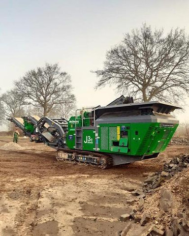 MCCLOSKEY J3CR - Drobilica: slika MCCLOSKEY J3CR - Drobilica MCCLOSKEY J3CR - Drobilica: slika MCCLOSKEY J3CR - Drobilica