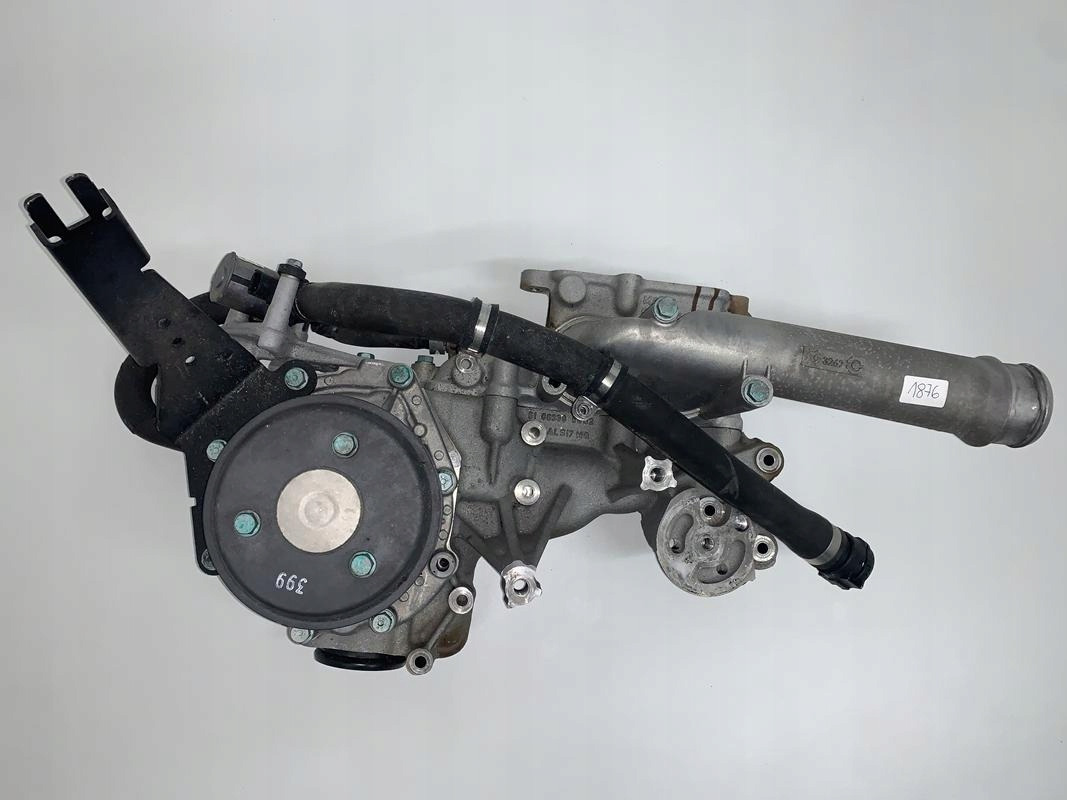 OBUDOWA POMPY WODY MAN TGX TGS EURO 6 D2676 - Vodena pumpa za Kamion: slika OBUDOWA POMPY WODY MAN TGX TGS EURO 6 D2676 - Vodena pumpa za Kamion OBUDOWA POMPY WODY MAN TGX TGS EURO 6 D2676 - Vodena pumpa za Kamion: slika OBUDOWA POMPY WODY MAN TGX TGS EURO 6 D2676 - Vodena pumpa za Kamion