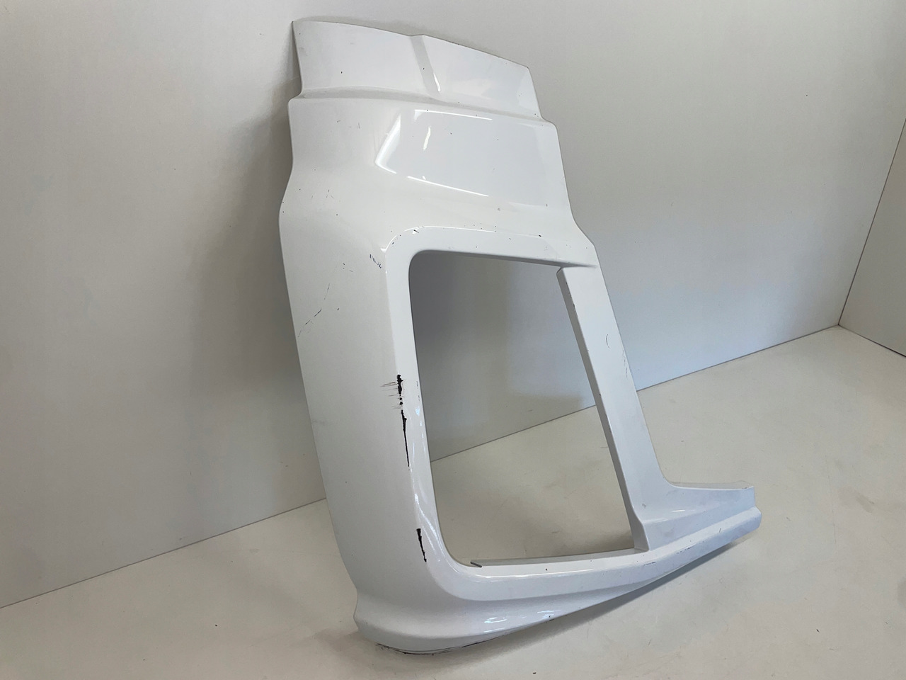 PRAWA OSŁONA OKULAR ZDERZAK FORD F-MAX JC46-17E950-A - Branik za Kamion: slika PRAWA OSŁONA OKULAR ZDERZAK FORD F-MAX JC46-17E950-A - Branik za Kamion PRAWA OSŁONA OKULAR ZDERZAK FORD F-MAX JC46-17E950-A - Branik za Kamion: slika PRAWA OSŁONA OKULAR ZDERZAK FORD F-MAX JC46-17E950-A - Branik za Kamion