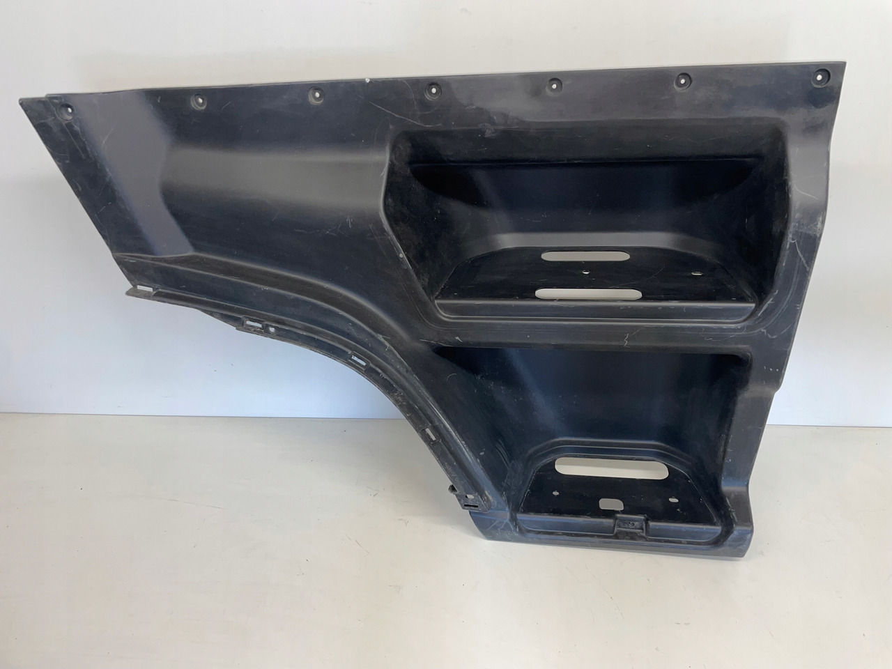 PRAWA STOPNICA MAN F-MAX FMAX STOPIEŃ - Prag za Kamion: slika PRAWA STOPNICA MAN F-MAX FMAX STOPIEŃ - Prag za Kamion PRAWA STOPNICA MAN F-MAX FMAX STOPIEŃ - Prag za Kamion: slika PRAWA STOPNICA MAN F-MAX FMAX STOPIEŃ - Prag za Kamion