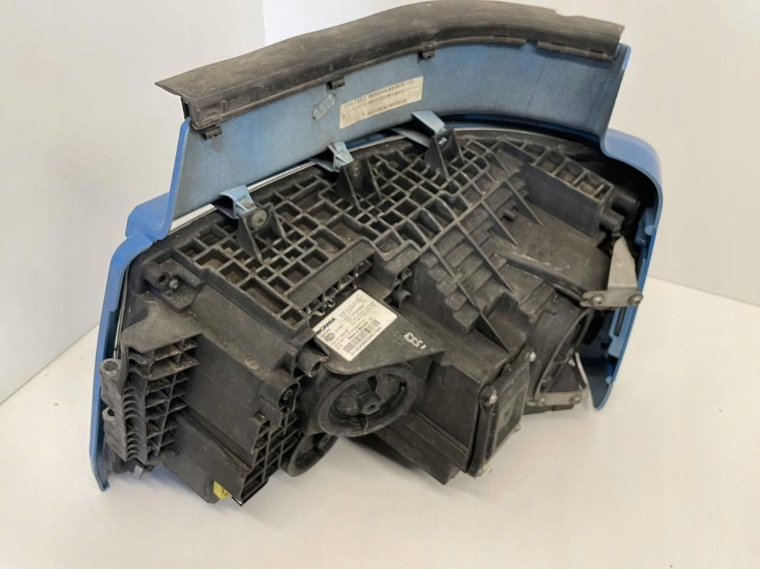 PRAWY REFLEKTOR SCANIA S NAKŁADKA OSŁONA LAMPY - Prednja svjetla za Kamion: slika PRAWY REFLEKTOR SCANIA S NAKŁADKA OSŁONA LAMPY - Prednja svjetla za Kamion PRAWY REFLEKTOR SCANIA S NAKŁADKA OSŁONA LAMPY - Prednja svjetla za Kamion: slika PRAWY REFLEKTOR SCANIA S NAKŁADKA OSŁONA LAMPY - Prednja svjetla za Kamion