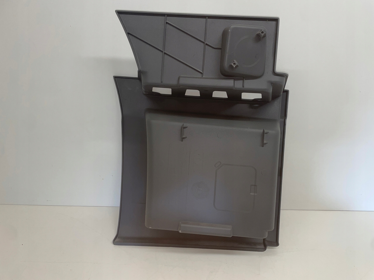 STOPNICA DOLNY STOPIEŃ MAN TGX TGX3 TG-3 81615200075 - Prag za Kamion: slika STOPNICA DOLNY STOPIEŃ MAN TGX TGX3 TG-3 81615200075 - Prag za Kamion STOPNICA DOLNY STOPIEŃ MAN TGX TGX3 TG-3 81615200075 - Prag za Kamion: slika STOPNICA DOLNY STOPIEŃ MAN TGX TGX3 TG-3 81615200075 - Prag za Kamion