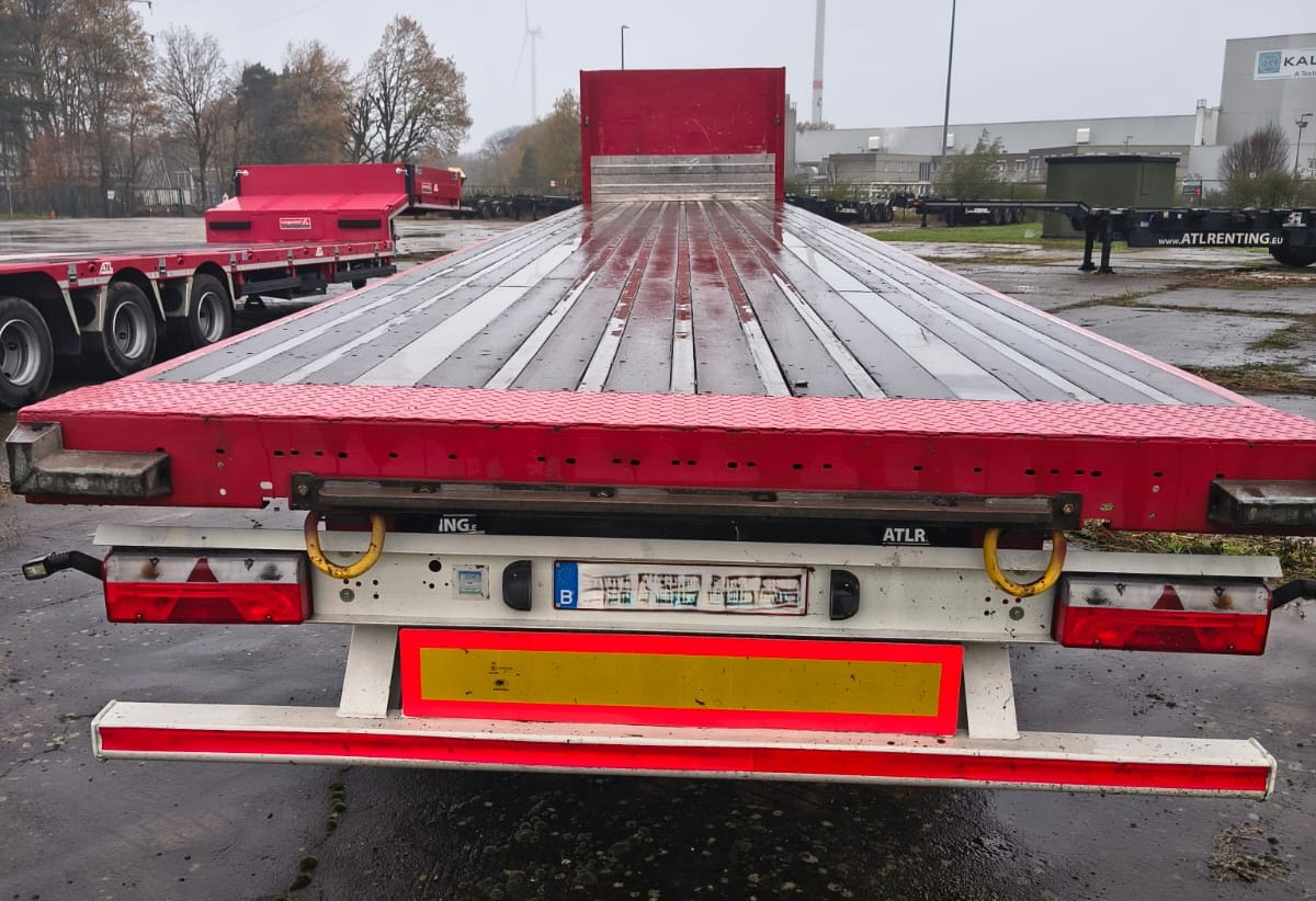 Kässbohrer XS - Poluprikolica: slika Kässbohrer XS - Poluprikolica Kässbohrer XS - Poluprikolica: slika Kässbohrer XS - Poluprikolica