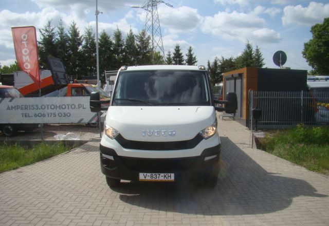 Iveco DAILY 40 C 17 3.0TDI CLIXSTAR PRAWOJAZDY E DO B 3400KGŁADOWNOŚCI - Dostavno vozilo s ravnom platformom: slika Iveco DAILY 40 C 17 3.0TDI CLIXSTAR PRAWOJAZDY E DO B 3400KGŁADOWNOŚCI - Dostavno vozilo s ravnom platformom Iveco DAILY 40 C 17 3.0TDI CLIXSTAR PRAWOJAZDY E DO B 3400KGŁADOWNOŚCI - Dostavno vozilo s ravnom platformom: slika Iveco DAILY 40 C 17 3.0TDI CLIXSTAR PRAWOJAZDY E DO B 3400KGŁADOWNOŚCI - Dostavno vozilo s ravnom platformom
