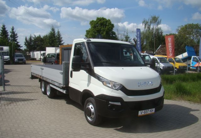 Iveco DAILY 40 C 17 3.0TDI CLIXSTAR PRAWOJAZDY E DO B 3400KGŁADOWNOŚCI - Dostavno vozilo s ravnom platformom: slika Iveco DAILY 40 C 17 3.0TDI CLIXSTAR PRAWOJAZDY E DO B 3400KGŁADOWNOŚCI - Dostavno vozilo s ravnom platformom Iveco DAILY 40 C 17 3.0TDI CLIXSTAR PRAWOJAZDY E DO B 3400KGŁADOWNOŚCI - Dostavno vozilo s ravnom platformom: slika Iveco DAILY 40 C 17 3.0TDI CLIXSTAR PRAWOJAZDY E DO B 3400KGŁADOWNOŚCI - Dostavno vozilo s ravnom platformom