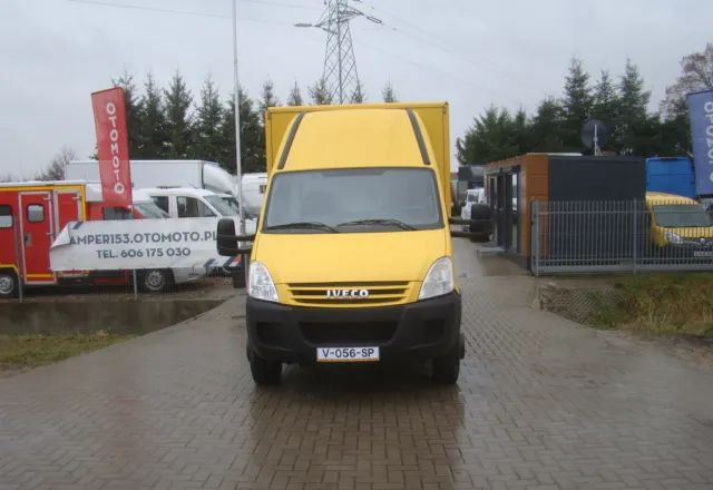 Iveco DAILY 65 C 18 3.0TDI 5.10M - Dostavno vozilo sa zatvorenim sandukom: slika Iveco DAILY 65 C 18 3.0TDI 5.10M - Dostavno vozilo sa zatvorenim sandukom Iveco DAILY 65 C 18 3.0TDI 5.10M - Dostavno vozilo sa zatvorenim sandukom: slika Iveco DAILY 65 C 18 3.0TDI 5.10M - Dostavno vozilo sa zatvorenim sandukom