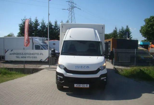 Iveco DAILY 70 C 18 3.0TDI 5.45M WINDA 1000KG - Dostavno vozilo sa zatvorenim sandukom: slika Iveco DAILY 70 C 18 3.0TDI 5.45M WINDA 1000KG - Dostavno vozilo sa zatvorenim sandukom Iveco DAILY 70 C 18 3.0TDI 5.45M WINDA 1000KG - Dostavno vozilo sa zatvorenim sandukom: slika Iveco DAILY 70 C 18 3.0TDI 5.45M WINDA 1000KG - Dostavno vozilo sa zatvorenim sandukom