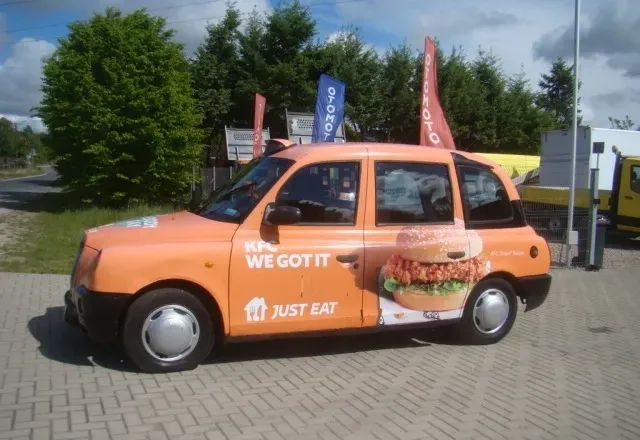 LTI Inny - Automobil: slika LTI Inny - Automobil LTI Inny - Automobil: slika LTI Inny - Automobil