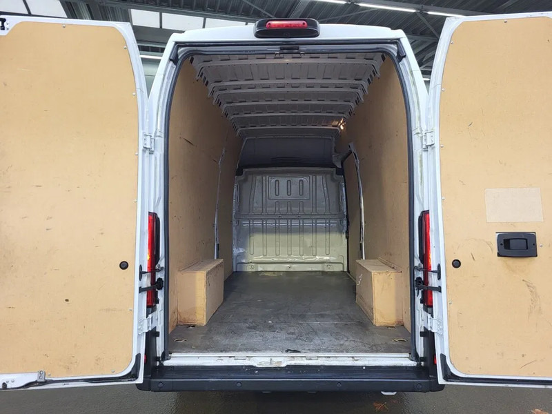 Peugeot Boxer L4H3 - Furgon, Dostavno vozilo s dvostrukom kabinom: slika Peugeot Boxer L4H3 - Furgon, Dostavno vozilo s dvostrukom kabinom Peugeot Boxer L4H3 - Furgon, Dostavno vozilo s dvostrukom kabinom: slika Peugeot Boxer L4H3 - Furgon, Dostavno vozilo s dvostrukom kabinom