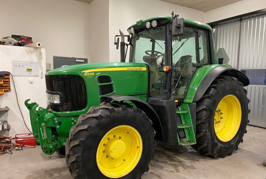 John Deere 6930 Premium - Traktor: slika John Deere 6930 Premium - Traktor John Deere 6930 Premium - Traktor: slika John Deere 6930 Premium - Traktor