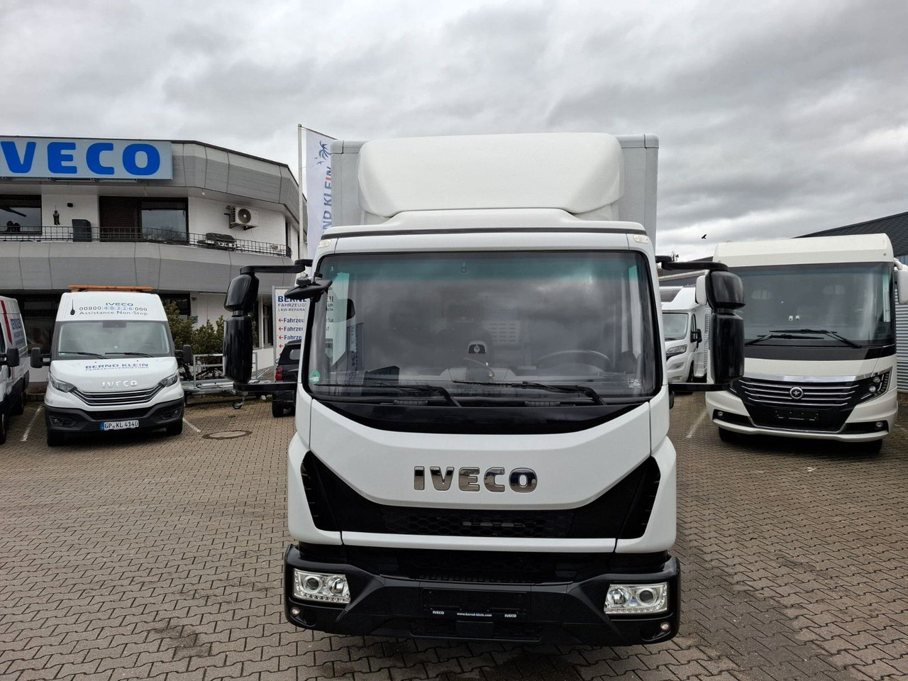 Iveco ML75-210P, Koffer, LBW, Klima, Luft,.. - Dostavno vozilo sa zatvorenim sandukom: slika Iveco ML75-210P, Koffer, LBW, Klima, Luft,.. - Dostavno vozilo sa zatvorenim sandukom Iveco ML75-210P, Koffer, LBW, Klima, Luft,.. - Dostavno vozilo sa zatvorenim sandukom: slika Iveco ML75-210P, Koffer, LBW, Klima, Luft,.. - Dostavno vozilo sa zatvorenim sandukom