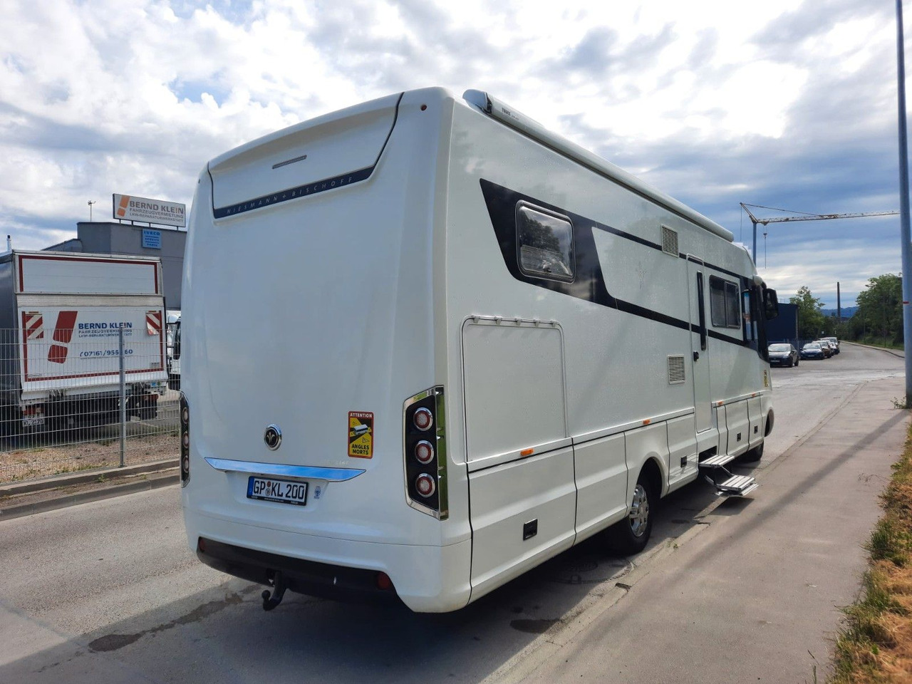 Niesmann + Bischoff Flair 920 LE, Goldschmitt, Mwst. ausweisbar,.. - Integrirani kamper: slika Niesmann + Bischoff Flair 920 LE, Goldschmitt, Mwst. ausweisbar,.. - Integrirani kamper Niesmann + Bischoff Flair 920 LE, Goldschmitt, Mwst. ausweisbar,.. - Integrirani kamper: slika Niesmann + Bischoff Flair 920 LE, Goldschmitt, Mwst. ausweisbar,.. - Integrirani kamper