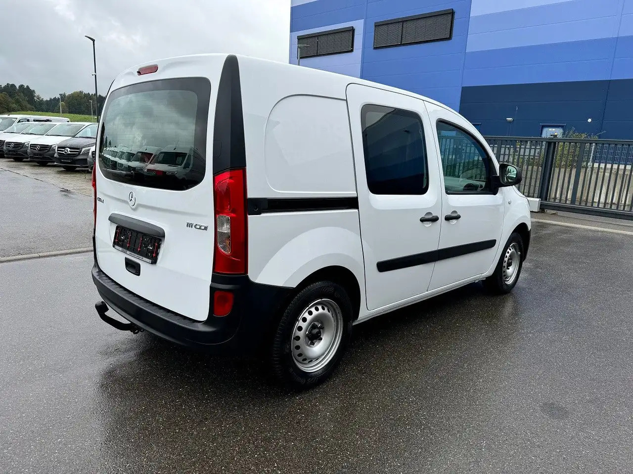 Mercedes-Benz Citan 111 CDI Lang Klima AHK - Furgon: slika Mercedes-Benz Citan 111 CDI Lang Klima AHK - Furgon Mercedes-Benz Citan 111 CDI Lang Klima AHK - Furgon: slika Mercedes-Benz Citan 111 CDI Lang Klima AHK - Furgon