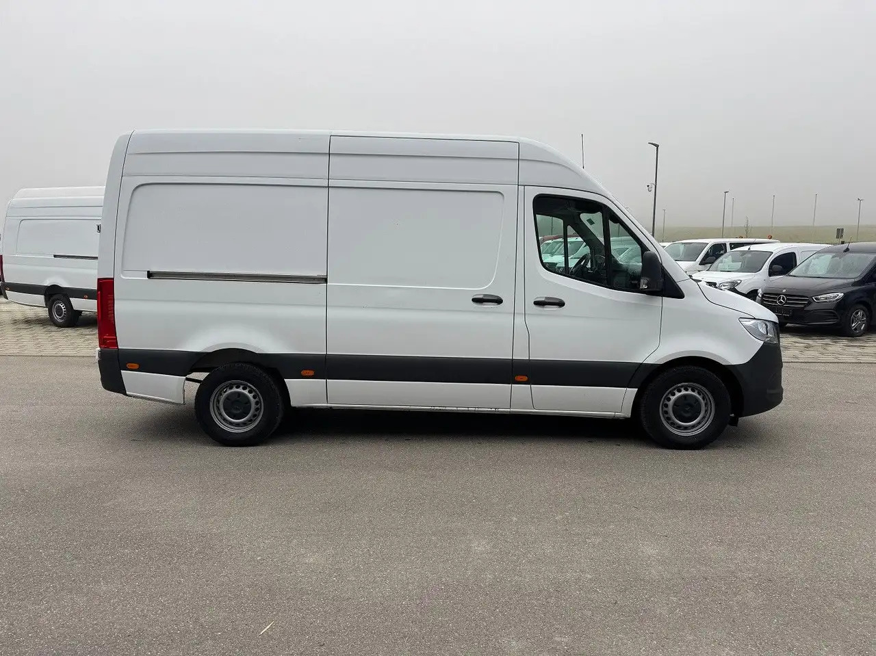 Mercedes-Benz Sprinter 316 CDI Lang Hoch Klima AHK 3,5t - Furgon: slika Mercedes-Benz Sprinter 316 CDI Lang Hoch Klima AHK 3,5t - Furgon Mercedes-Benz Sprinter 316 CDI Lang Hoch Klima AHK 3,5t - Furgon: slika Mercedes-Benz Sprinter 316 CDI Lang Hoch Klima AHK 3,5t - Furgon